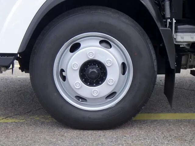 いすゞエルフパネルバン小型（2t・3t）[写真17]