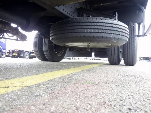 いすゞエルフパネルバン小型（2t・3t）[写真19]