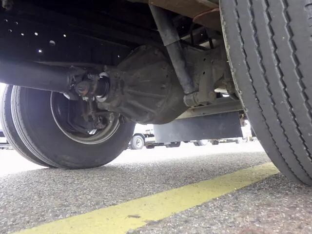 いすゞエルフパネルバン小型（2t・3t）[写真20]