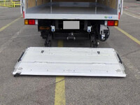 いすゞエルフパネルバン小型（2t・3t）[写真08]