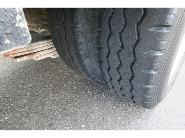 いすゞエルフダンプ小型（2t・3t）[写真21]