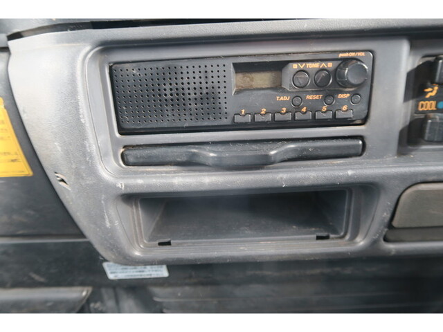 いすゞエルフダンプ小型（2t・3t）[写真36]