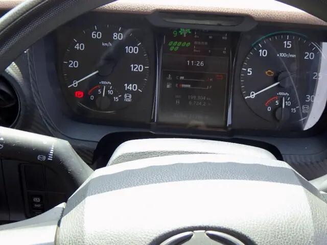 日野レンジャー平ボディ中型（4t）[写真22]