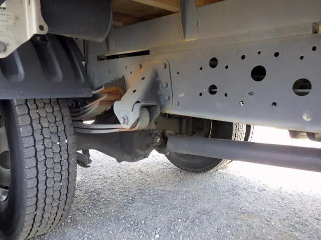 日野レンジャー平ボディ中型（4t）[写真36]