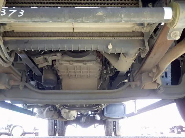 日野レンジャー平ボディ中型（4t）[写真38]