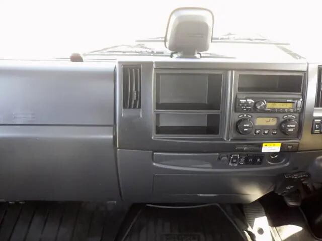 いすゞフォワードコンテナ専用車中型（4t）[写真12]