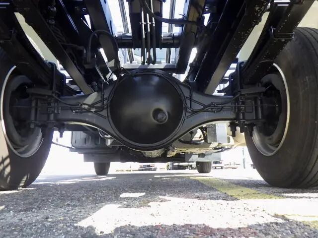 いすゞフォワードコンテナ専用車中型（4t）[写真20]