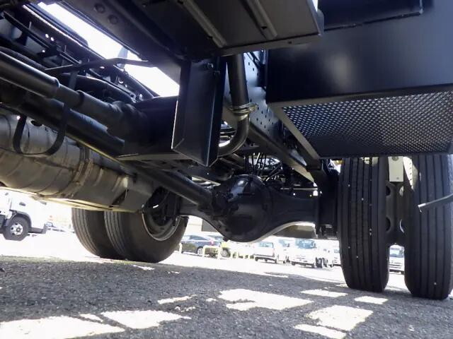 いすゞフォワードコンテナ専用車中型（4t）[写真21]