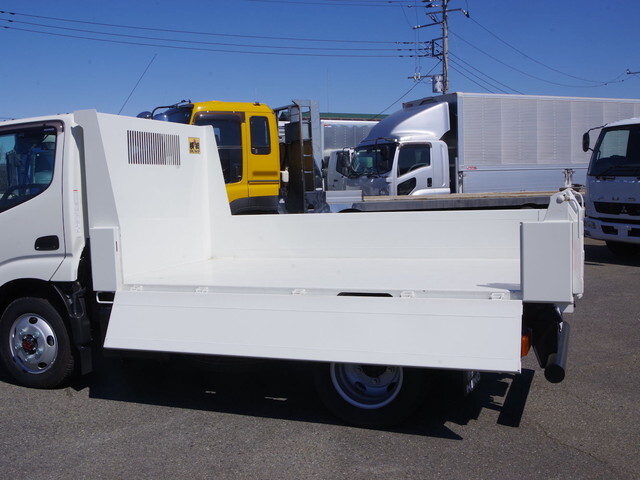 日野デュトロダンプ小型（2t・3t）[写真12]