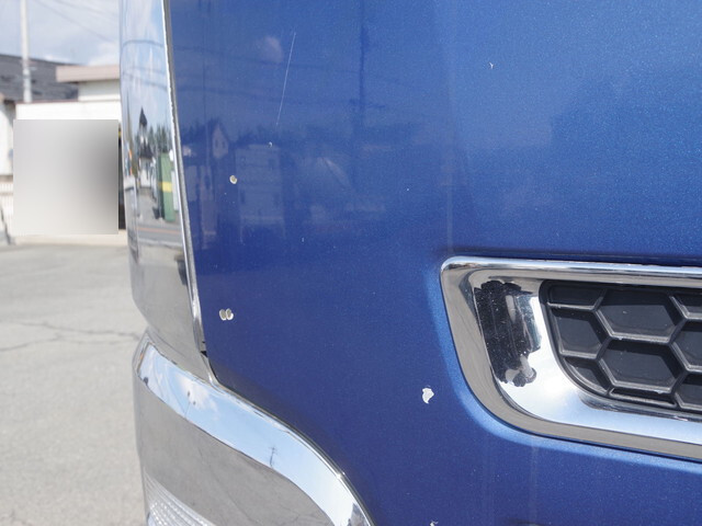 三菱ふそうスーパーグレートコンテナ専用車大型（10t）[写真23]