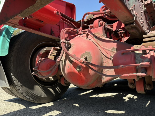 三菱ふそうスーパーグレートトレーラーヘッド（トラクターヘッド）大型（10t）[写真17]