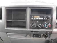 いすゞフォワード深ダンプ（土砂禁ダンプ）中型（4t）[写真28]