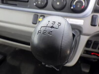 三菱ふそうキャンター平ボディ小型（2t・3t）[写真15]