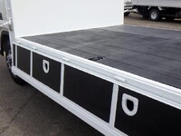 三菱ふそうキャンター平ボディ小型（2t・3t）[写真10]