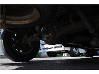 日産バネット平ボディ小型（2t・3t）[写真13]