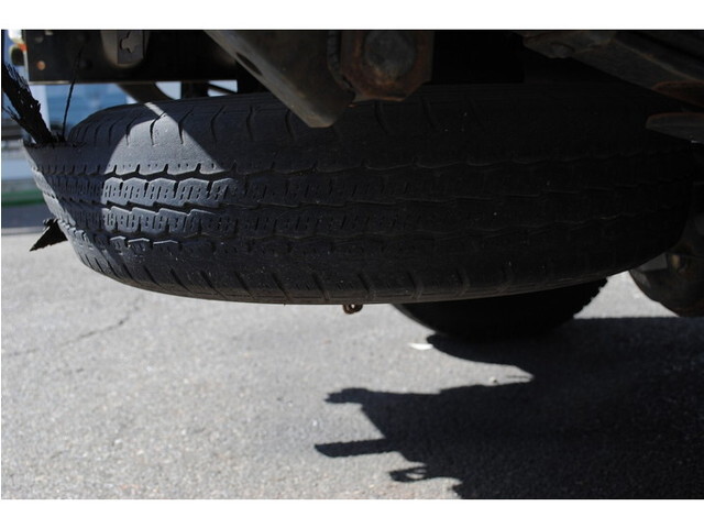 日産バネット平ボディ小型（2t・3t）[写真32]