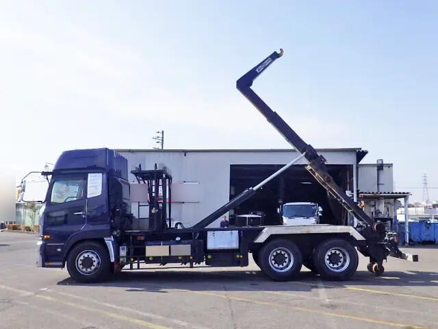 UDトラックスクオンコンテナ専用車大型（10t）[写真04]