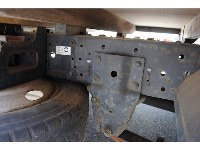 日産アトラス平ボディ小型（2t・3t）[写真19]