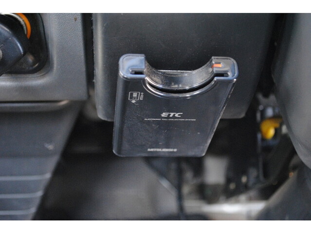 日産アトラス平ボディ小型（2t・3t）[写真30]