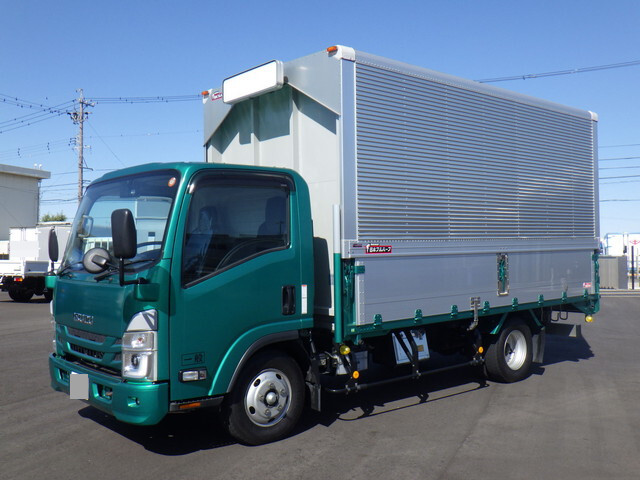 いすゞエルフアルミウイング小型（2t・3t）[写真10]