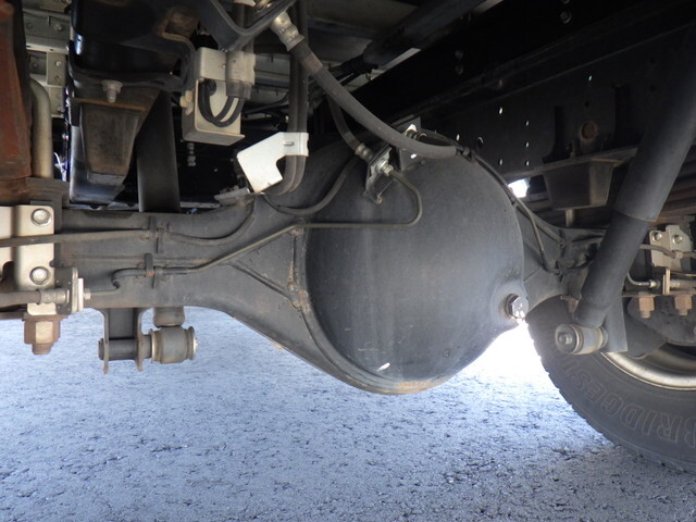 いすゞエルフアルミウイング小型（2t・3t）[写真16]