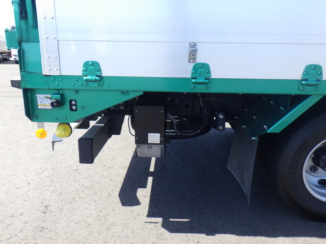 いすゞエルフアルミウイング小型（2t・3t）[写真20]