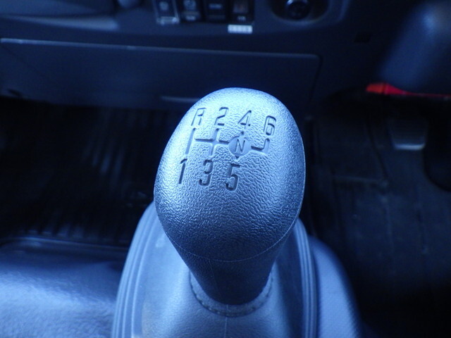 いすゞエルフアルミウイング小型（2t・3t）[写真26]