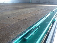 いすゞエルフアルミウイング小型（2t・3t）[写真08]