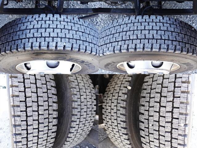 いすゞフォワードアルミウイング中型（4t）[写真12]