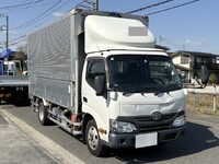 トヨタトヨエースアルミウイング小型（2t・3t）[写真01]