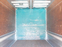 いすゞフォワードアルミウイング増トン（6t・8t）[写真19]