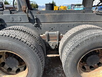 UDトラックスクオン深ダンプ（土砂禁ダンプ）大型（10t）[写真18]