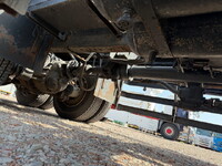 UDトラックスクオン深ダンプ（土砂禁ダンプ）大型（10t）[写真26]