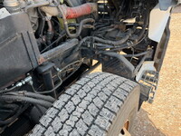 UDトラックスクオン深ダンプ（土砂禁ダンプ）大型（10t）[写真27]