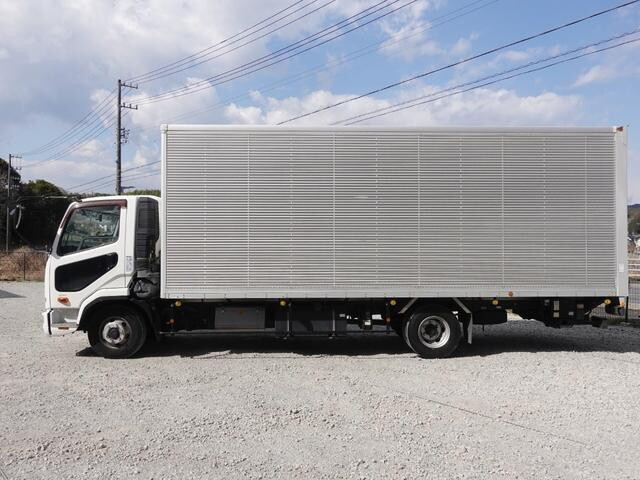三菱ふそうファイターアルミバン中型（4t）[写真11]