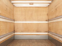 三菱ふそうファイターアルミバン中型（4t）[写真18]