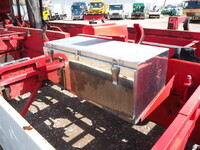 UDトラックスクオンダンプ大型（10t）[写真15]