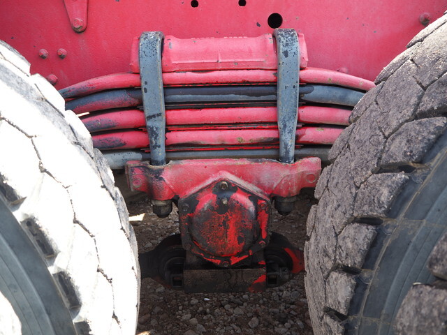 UDトラックスクオンダンプ大型（10t）[写真16]