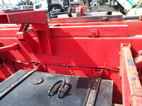 UDトラックスクオンダンプ大型（10t）[写真25]