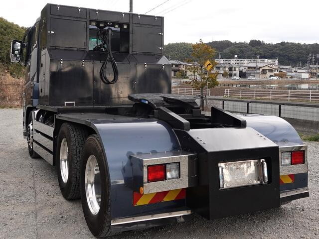 三菱ふそうスーパーグレートトレーラーヘッド（トラクターヘッド）大型（10t）[写真02]