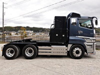 三菱ふそうスーパーグレートトレーラーヘッド（トラクターヘッド）大型（10t）[写真10]