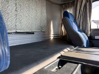 いすゞギガアルミウイング大型（10t）[写真18]