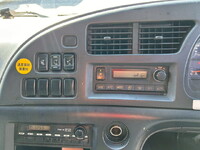 いすゞギガアルミウイング大型（10t）[写真25]