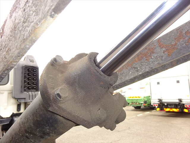 日野レンジャーダンプ中型（4t）[写真12]