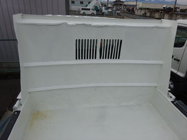 日野レンジャーダンプ中型（4t）[写真18]