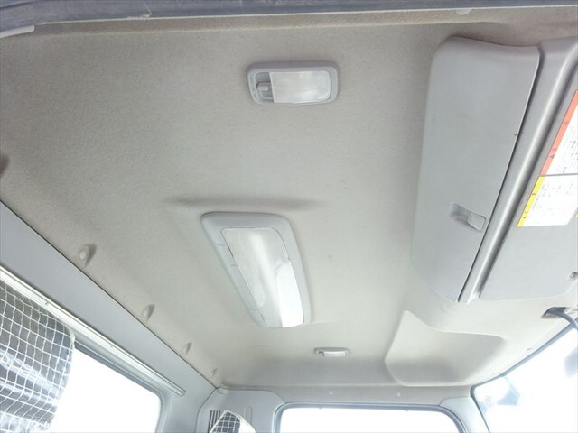 日野レンジャーダンプ中型（4t）[写真24]