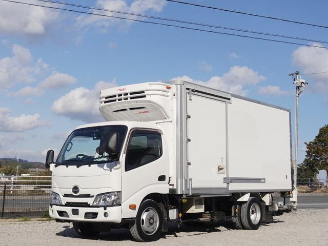 日野デュトロ冷凍車（冷蔵車）小型（2t・3t）2RG-XZU655M [写真01]