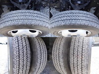 日野デュトロ冷凍車（冷蔵車）小型（2t・3t）[写真23]