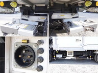 日野デュトロ冷凍車（冷蔵車）小型（2t・3t）[写真28]