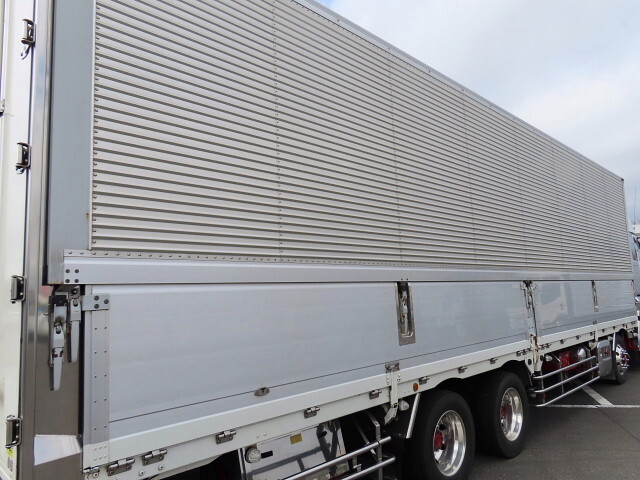 日野プロフィアアルミウイング大型（10t）[写真29]